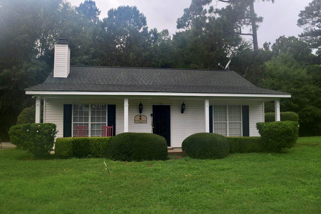 1144 B Sizemore Drive - Photo 1