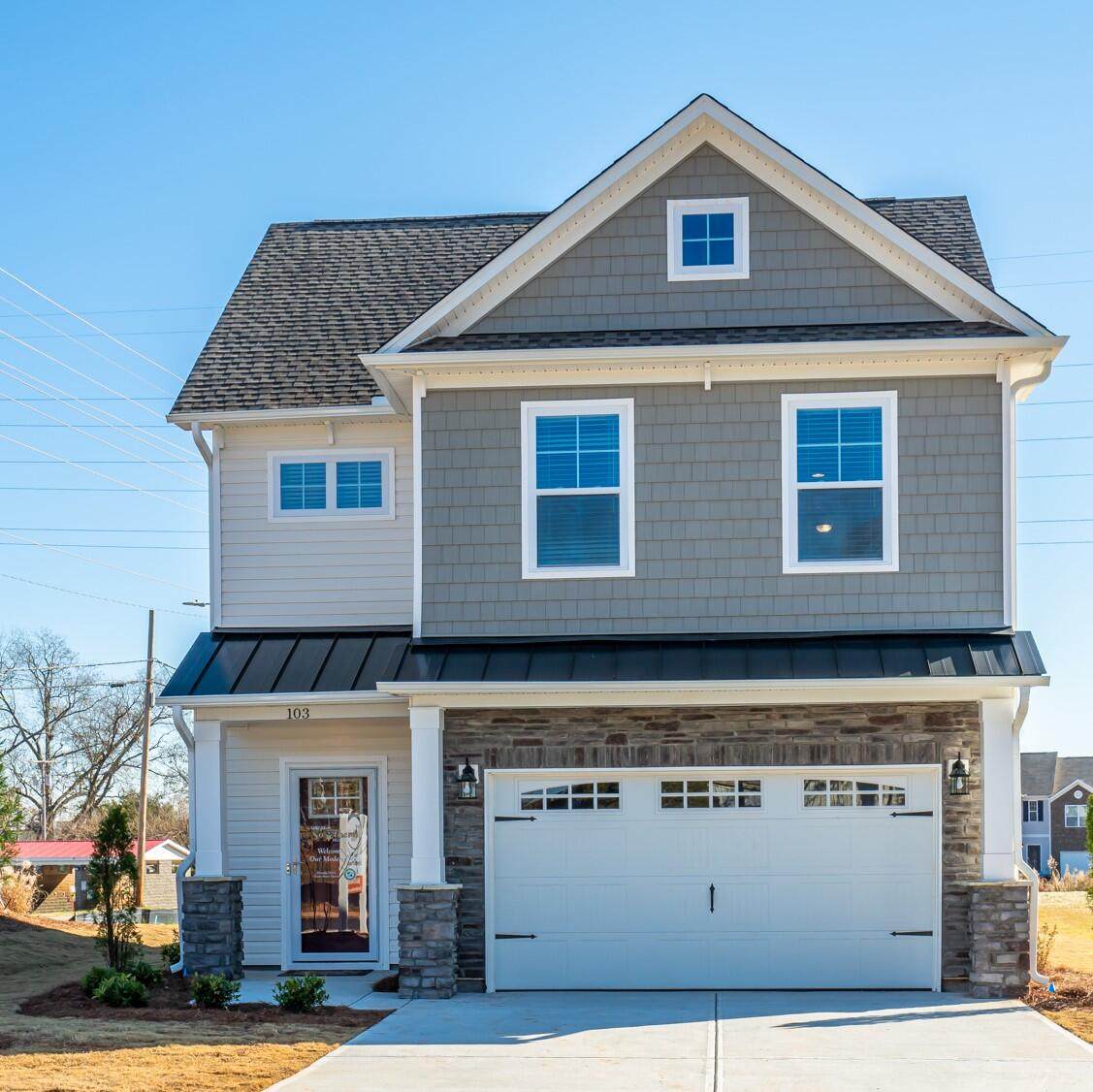 186 Mansell Park - Photo 1