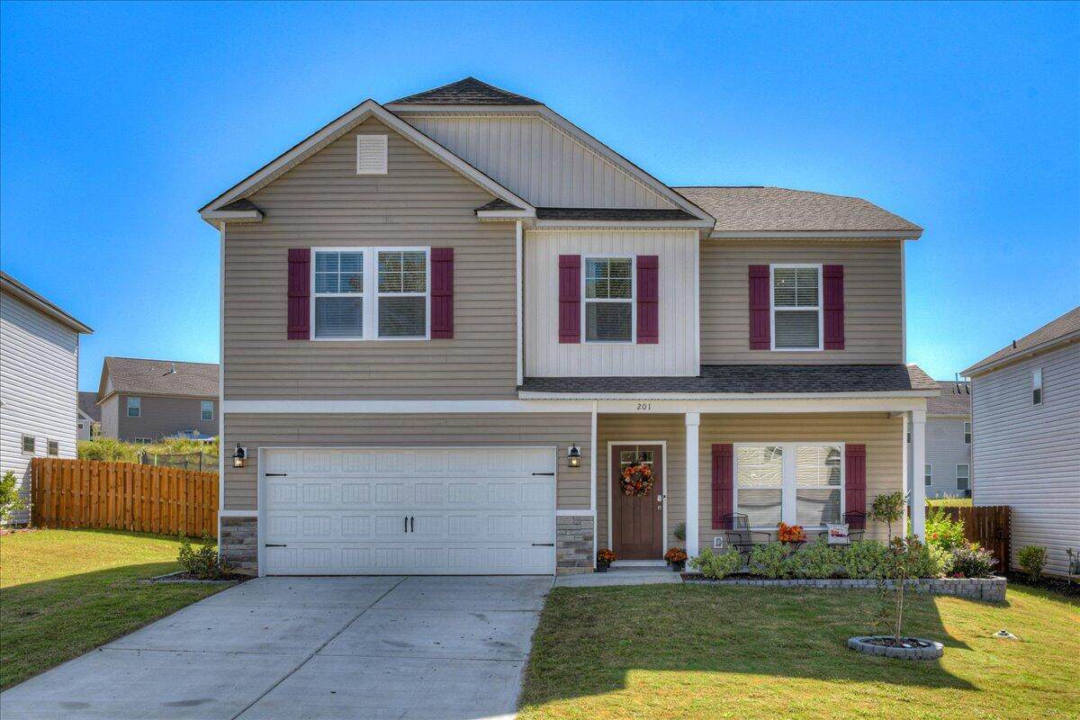 201 Luxborough Court - Photo 1