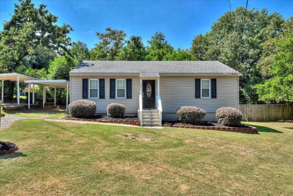 1842 Crossland Avenue - Photo 1