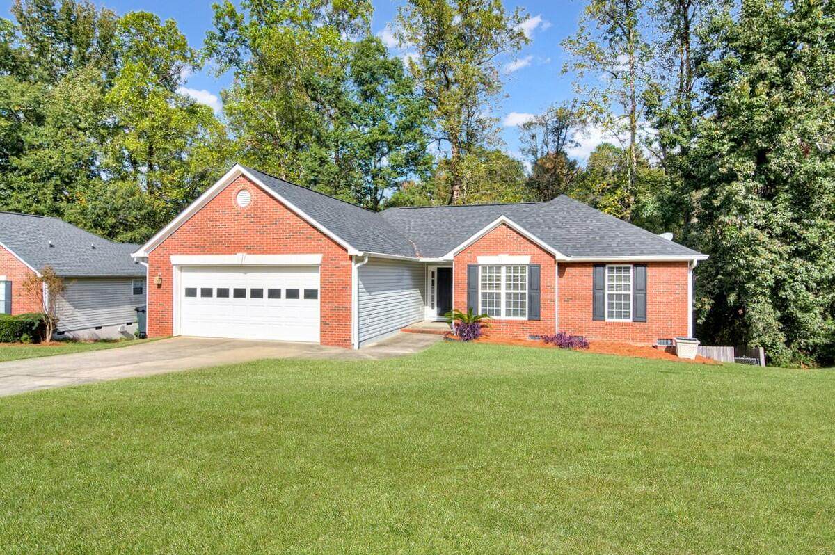232 Amy Circle - Photo 1