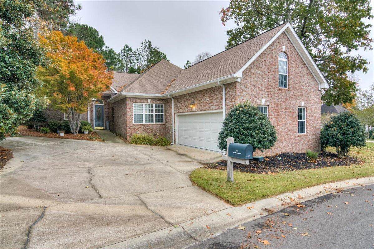 101 Fox Trace Court - Photo 1