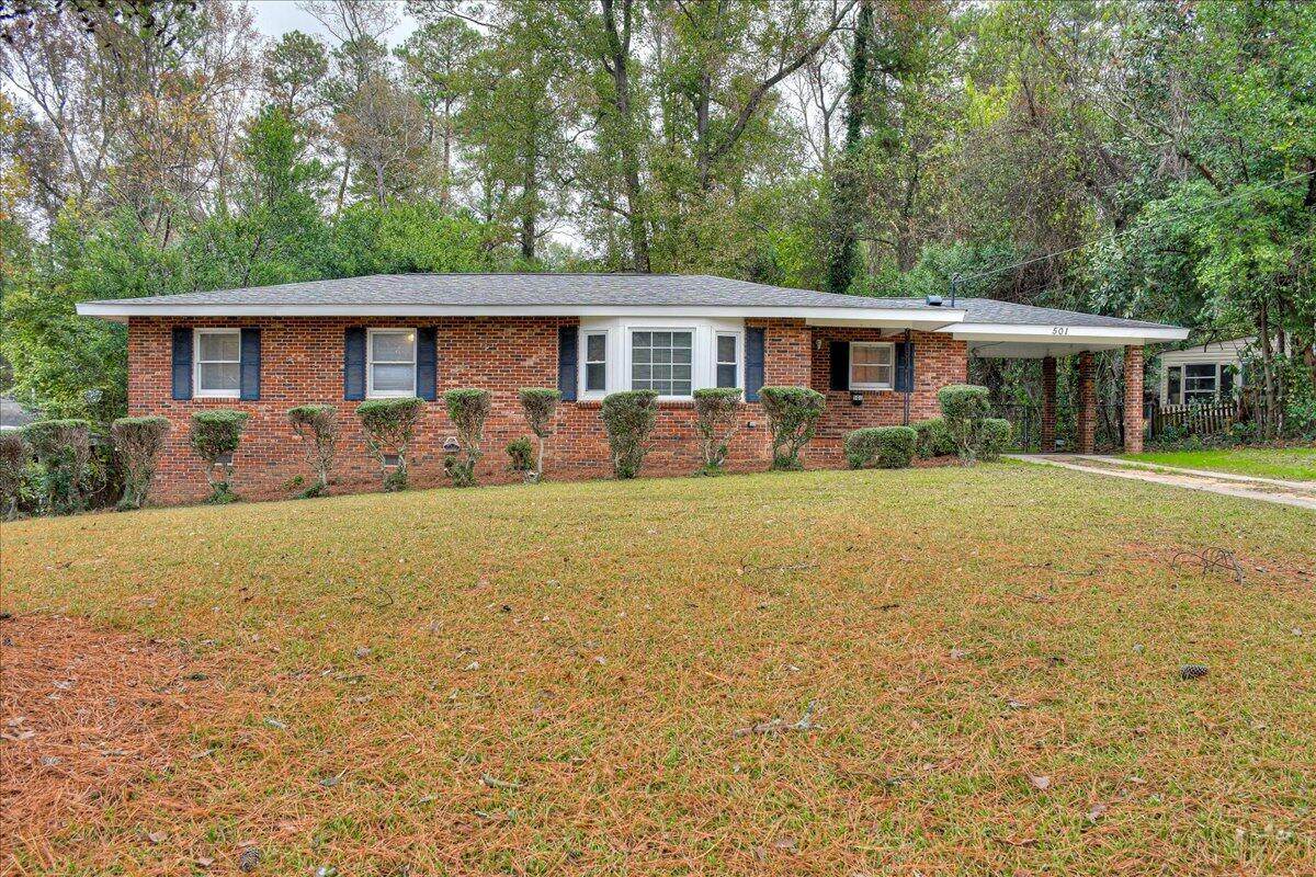 501 W.Woodlawn Avenue - Photo 1