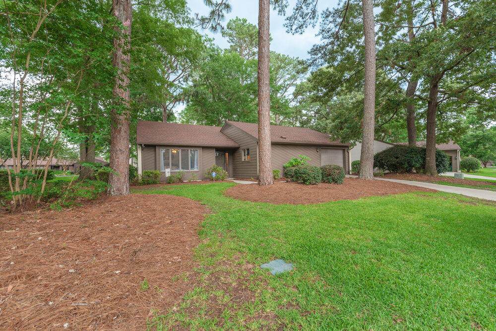 44 Troon Way - Photo 1