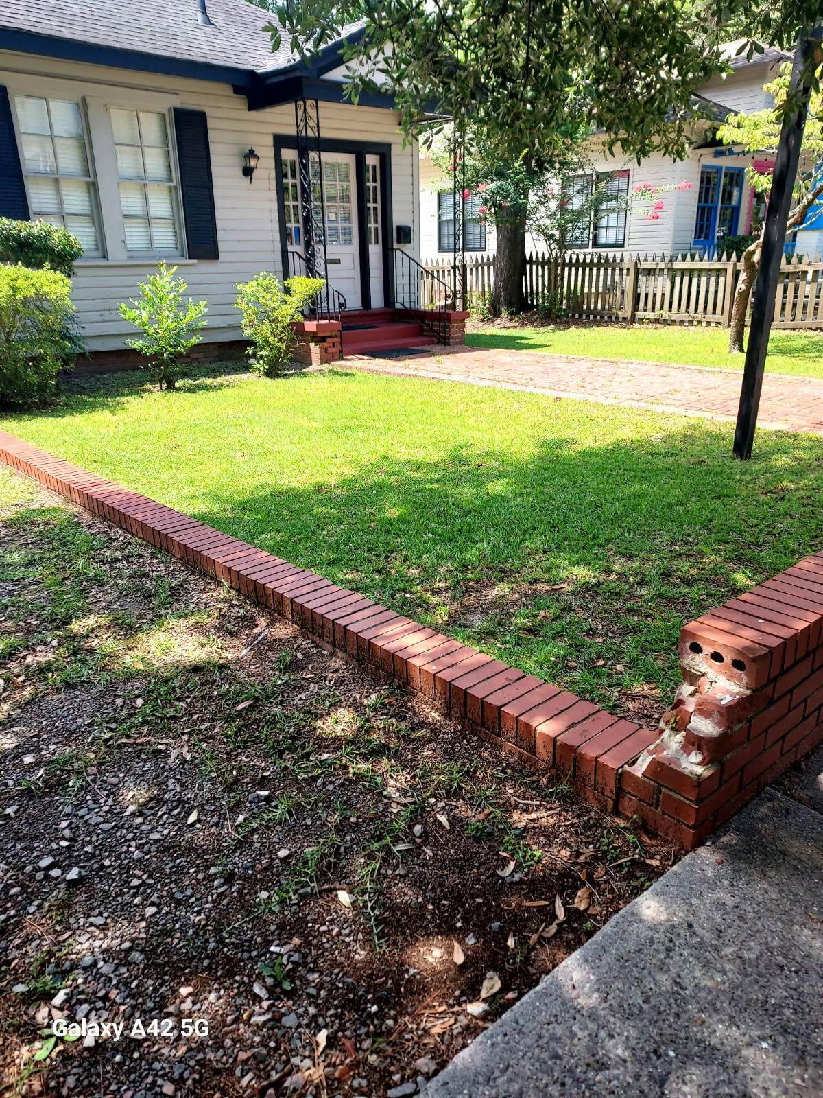 215 Barnwell Ave Avenue - Photo 1