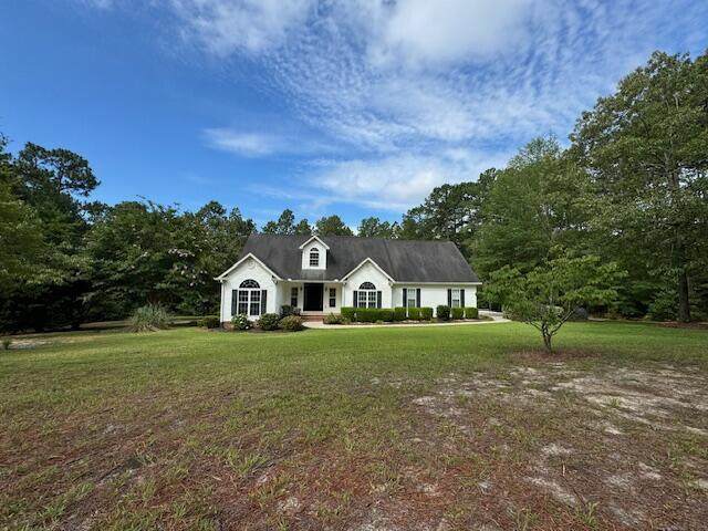 263 Pine Hollow Drive - Photo 1