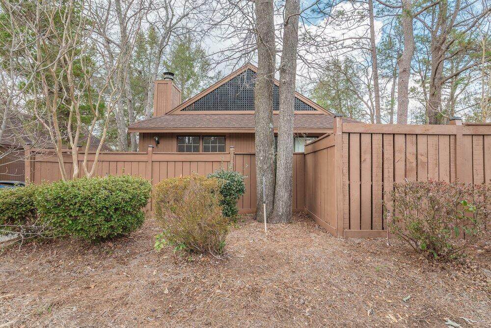 27 Bluff Pointe Way - Photo 1