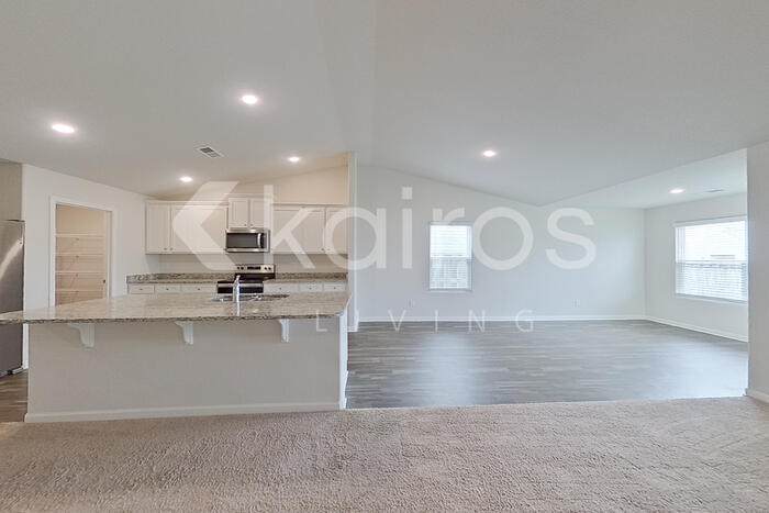 https://bt-photos.global.ssl.fastly.net/aiken2/orig_boomver_1_225180-2.jpg