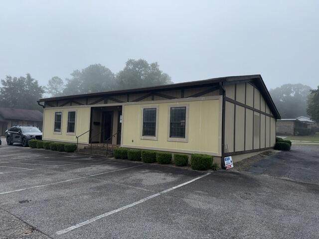 1886 Huntsman Drive - Photo 1