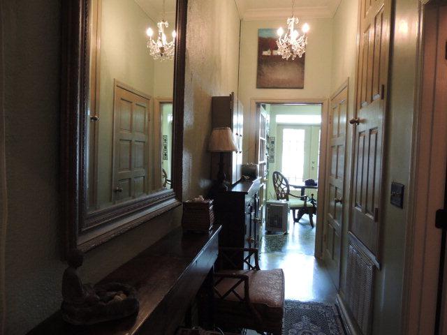 135 Laurens Street Nw - Photo 1