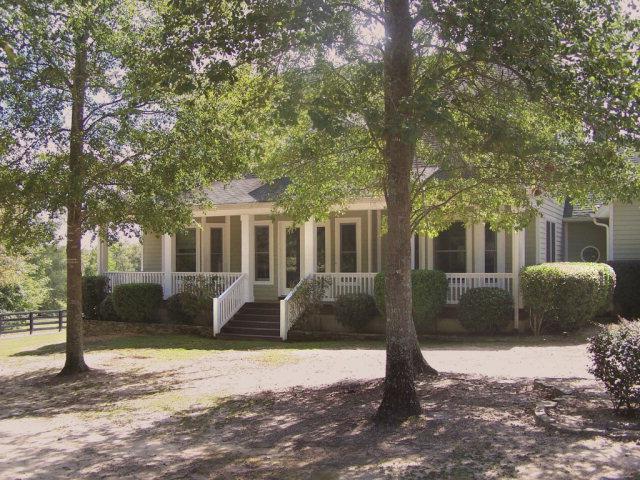 628 Mcintosh Loop - Photo 1