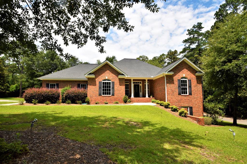 1569 Forest Hill Drive Sw - Photo 1