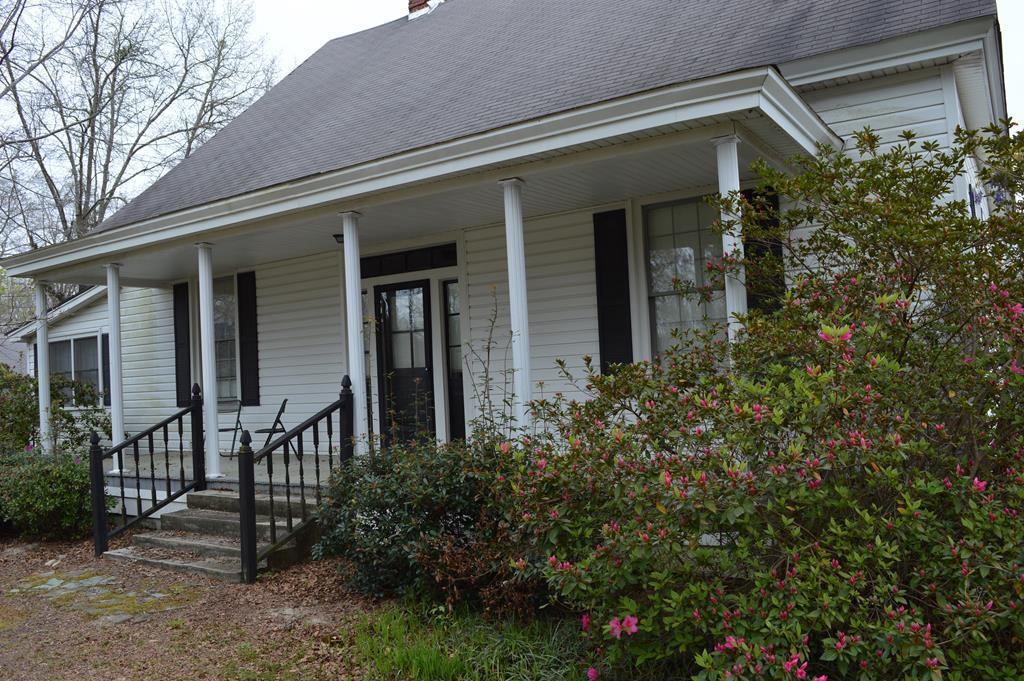 51 Aiken Avenue - Photo 1