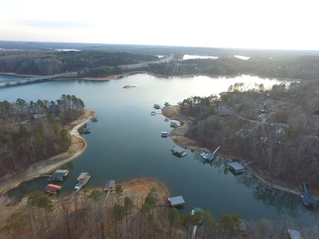 318 E Lakeshore Dr - Photo 1