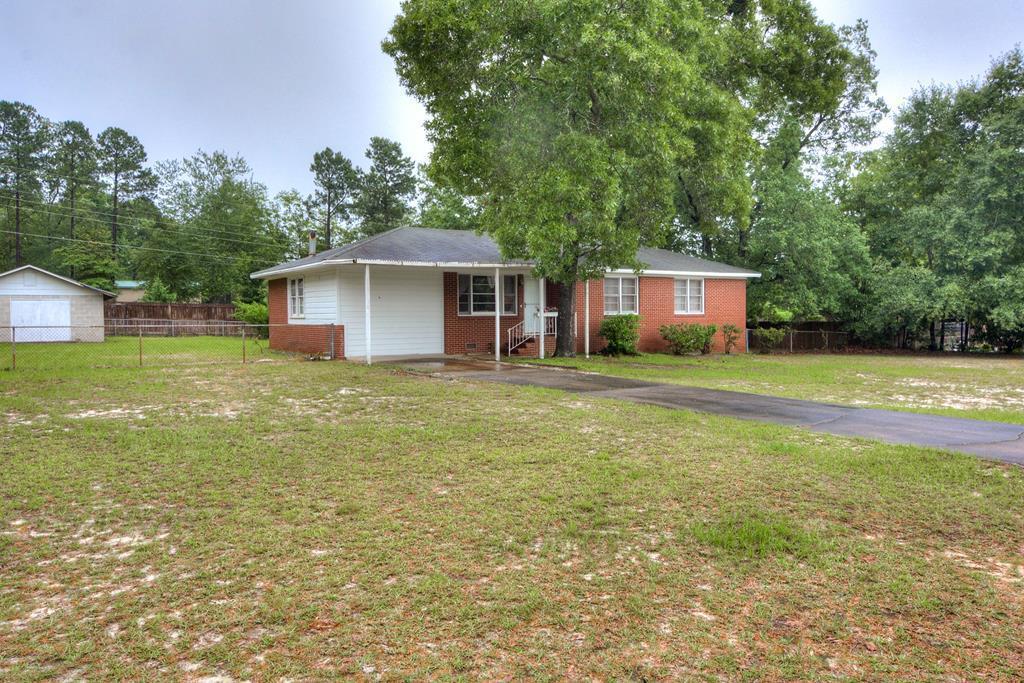 308 Robinson Drive - Photo 1