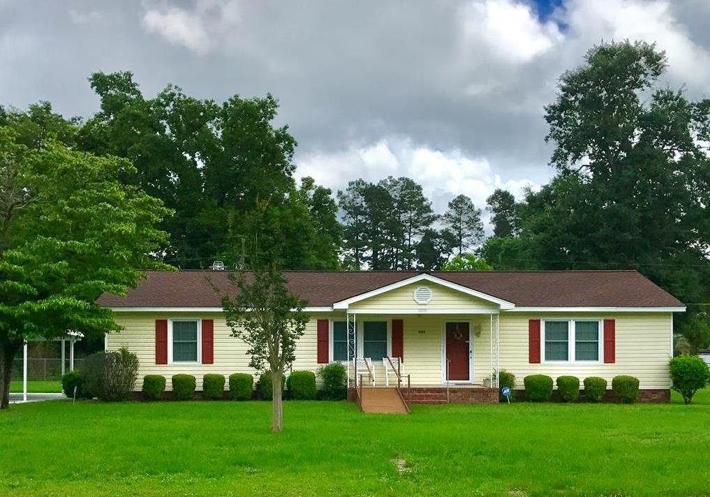 1022 Washington Dr - Photo 1