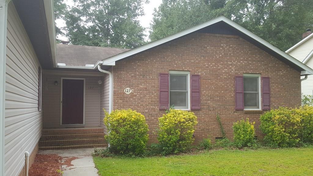 127 Ashwood Dr - Photo 1