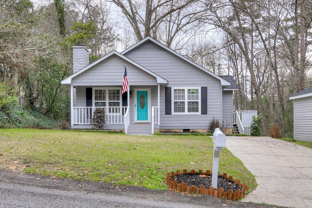 821 Audubon Cir - Photo 1