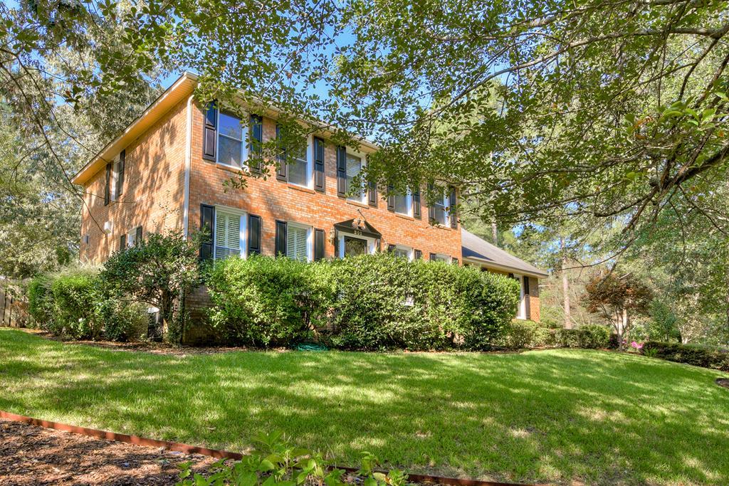 201 Englewood Road - Photo 1