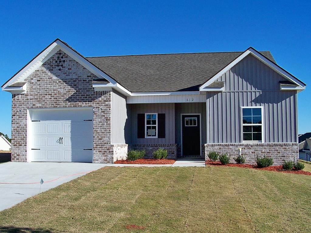 612 Boone Court - Photo 1