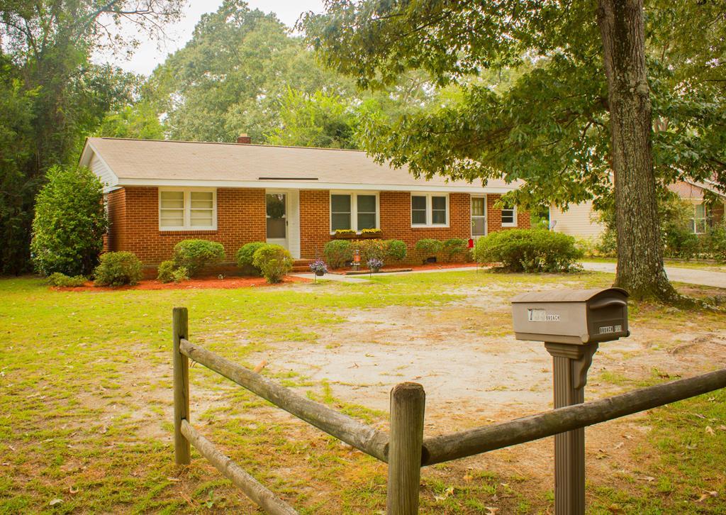 733 Brucewood St Nw - Photo 1