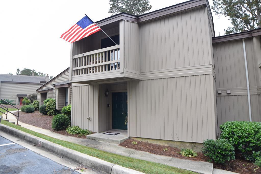 120 The Bunkers - Photo 1
