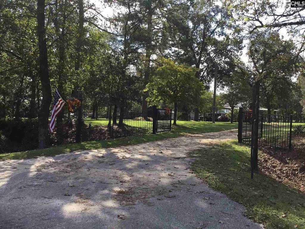 1627 Spur Branch Road - Photo 1