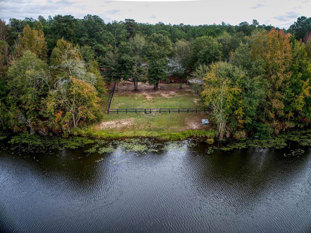 145 Oakcrest Lane - Photo 1