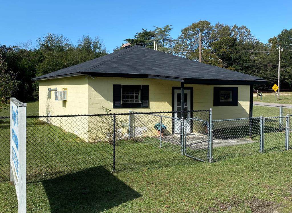 107 Cooley Street - Photo 1