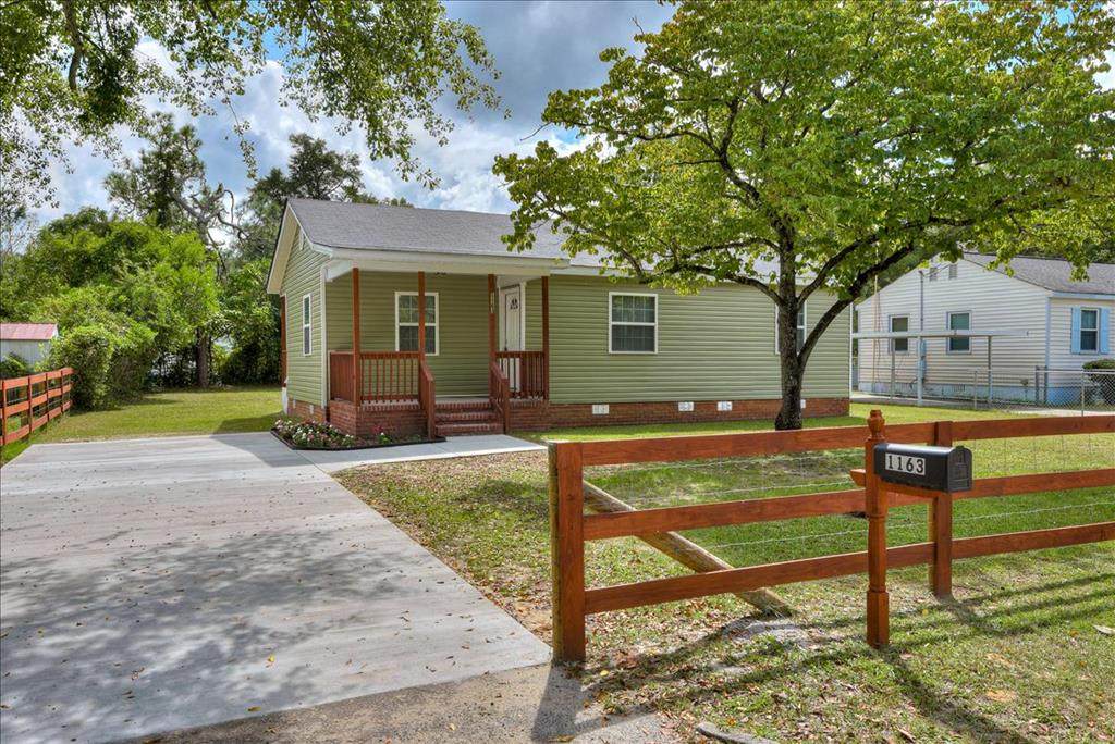 1163 Abbeville Avenue - Photo 1