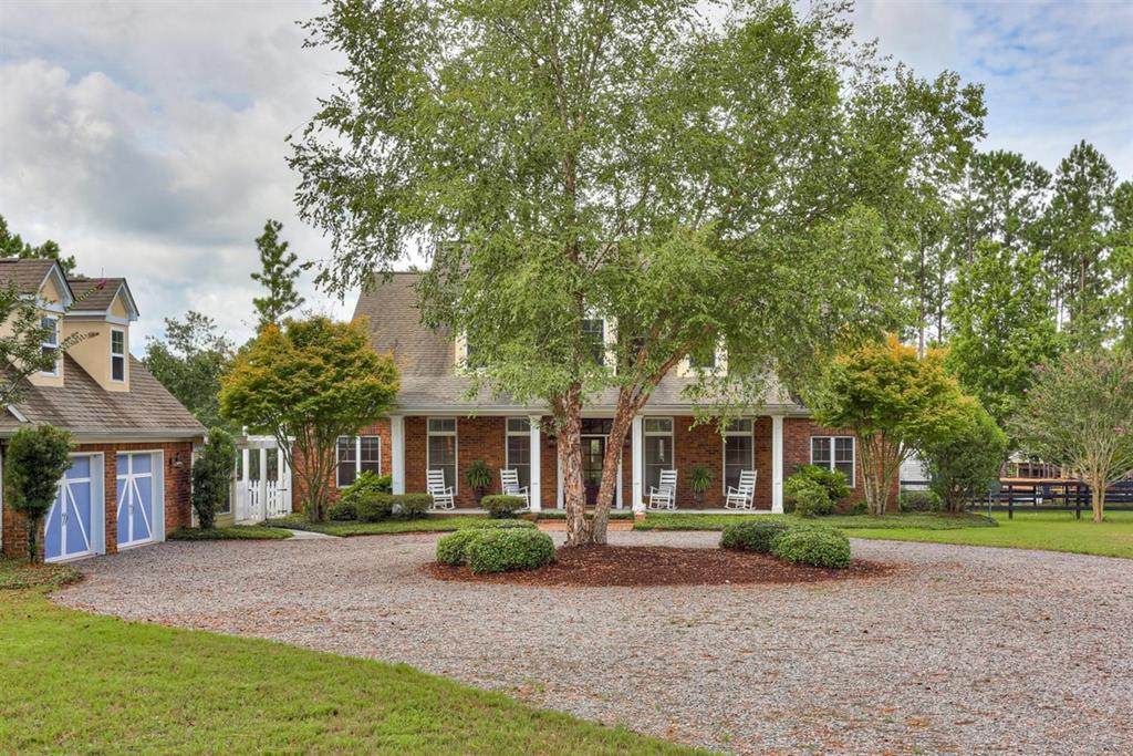 260 Meadows Ridge Court - Photo 1