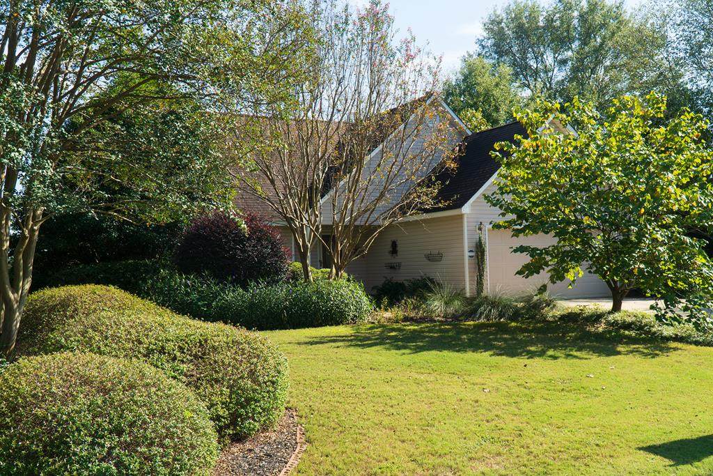254 Harrow Circle - Photo 1