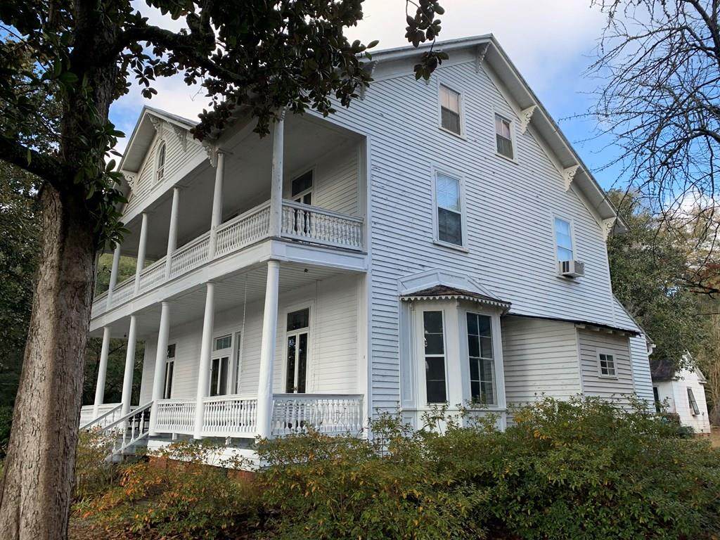 650 Main Street - Photo 1