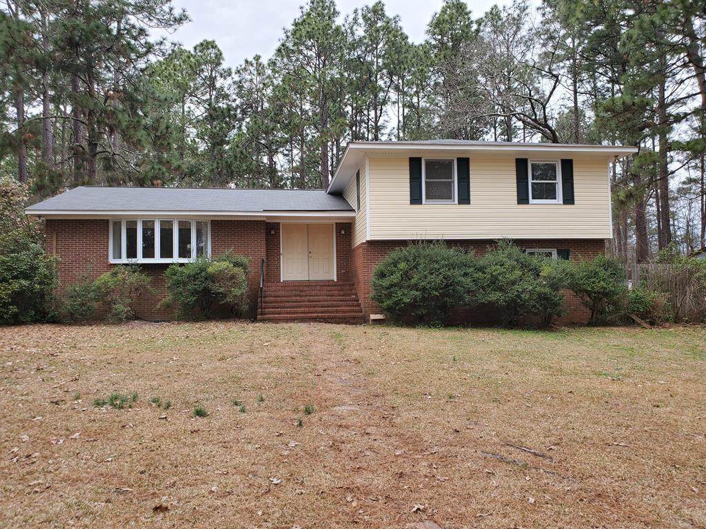 899 Sycamore Drive - Photo 1