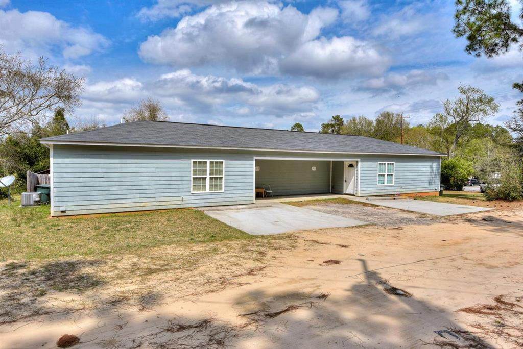 215, 217 Hudson Road - Photo 1