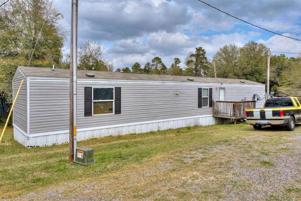 225,227 Hudson Road - Photo 1