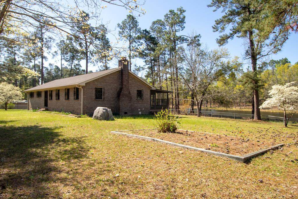 2115 Poplar Road - Photo 1