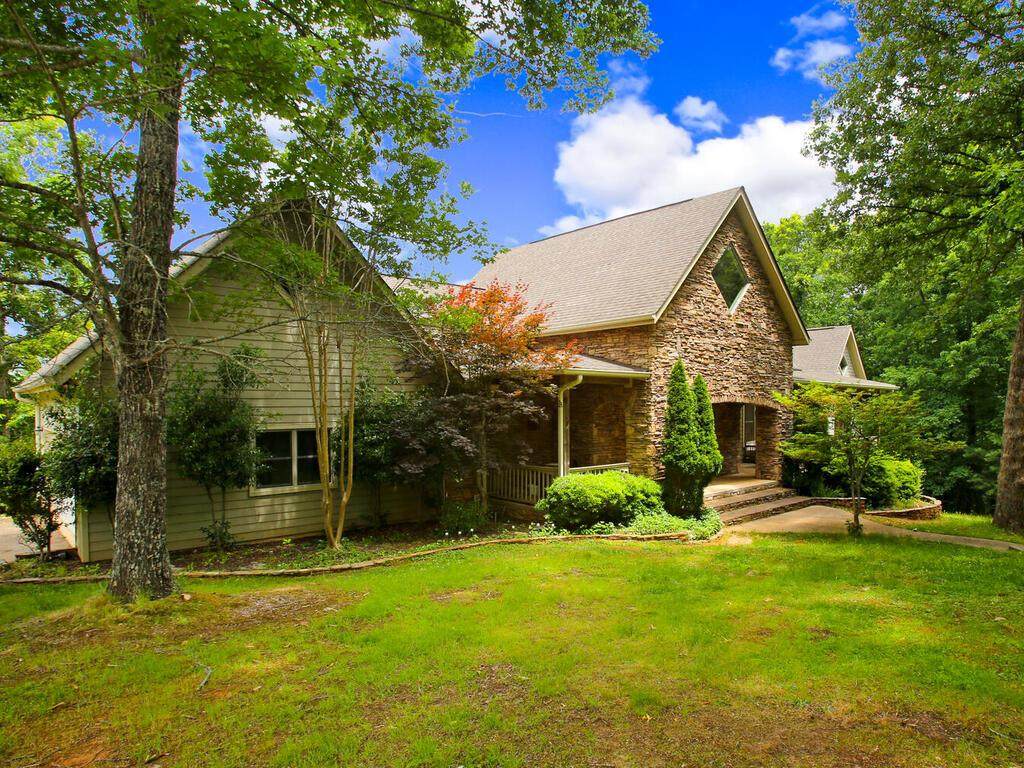811 Hooper Road - Photo 1