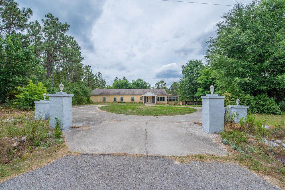 455 Water Oak Drive - Photo 1