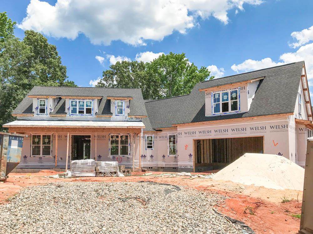 18B Seton Circle - Photo 1