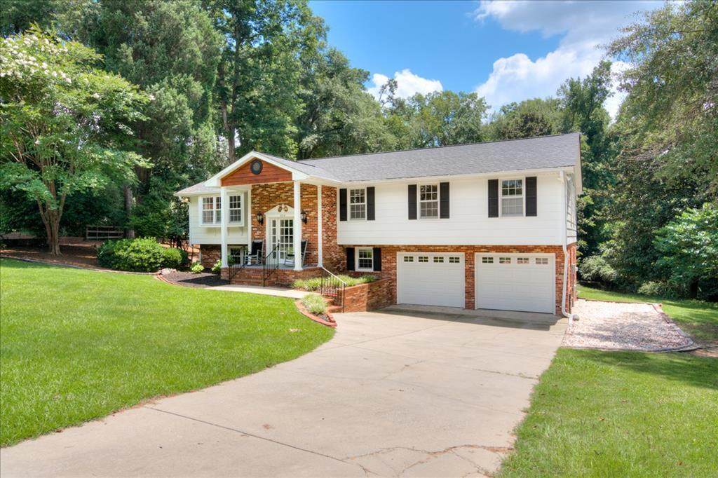 632 Sandhurst Place Sw - Photo 1