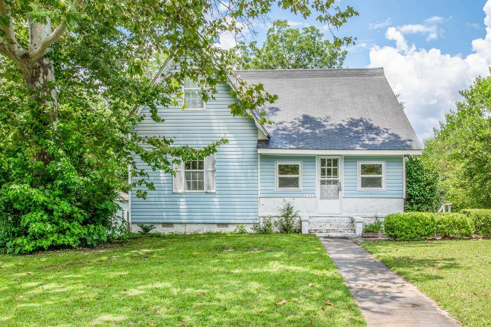 121 Pelzer Street - Photo 1