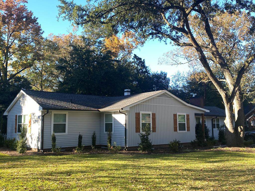 423 Kershaw Place Se - Photo 1