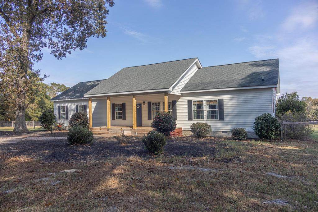 502 Station Lane - Photo 1