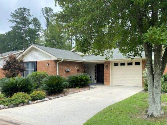 618 Clarendon Place - Photo 1