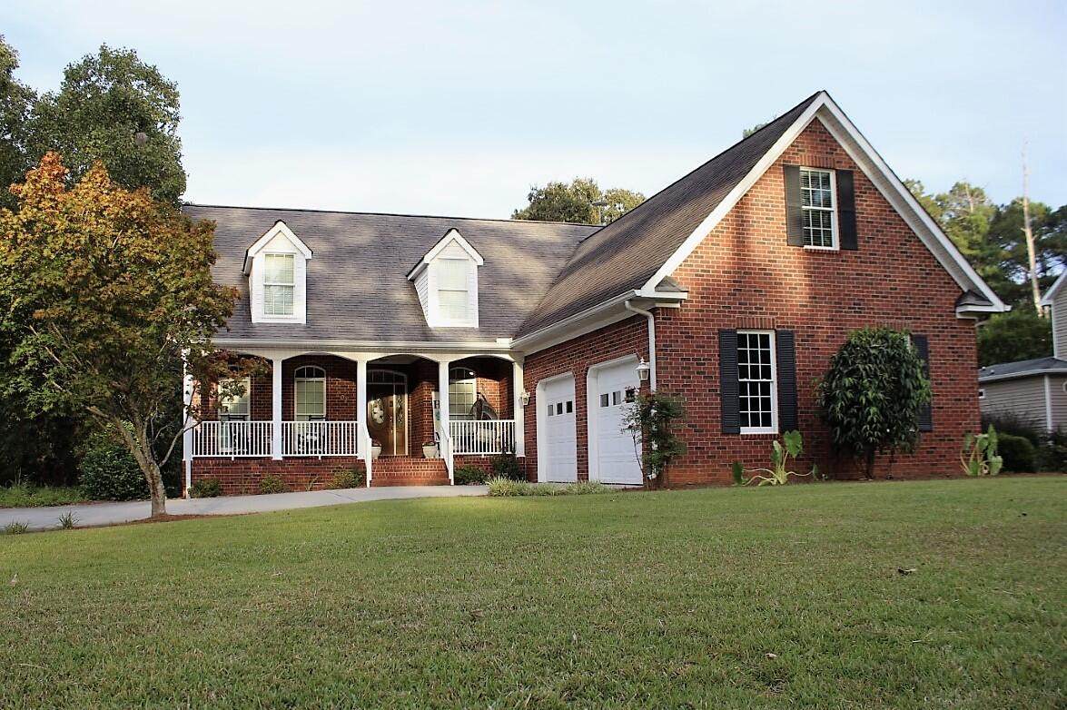 207 Cheltenham Drive - Photo 1
