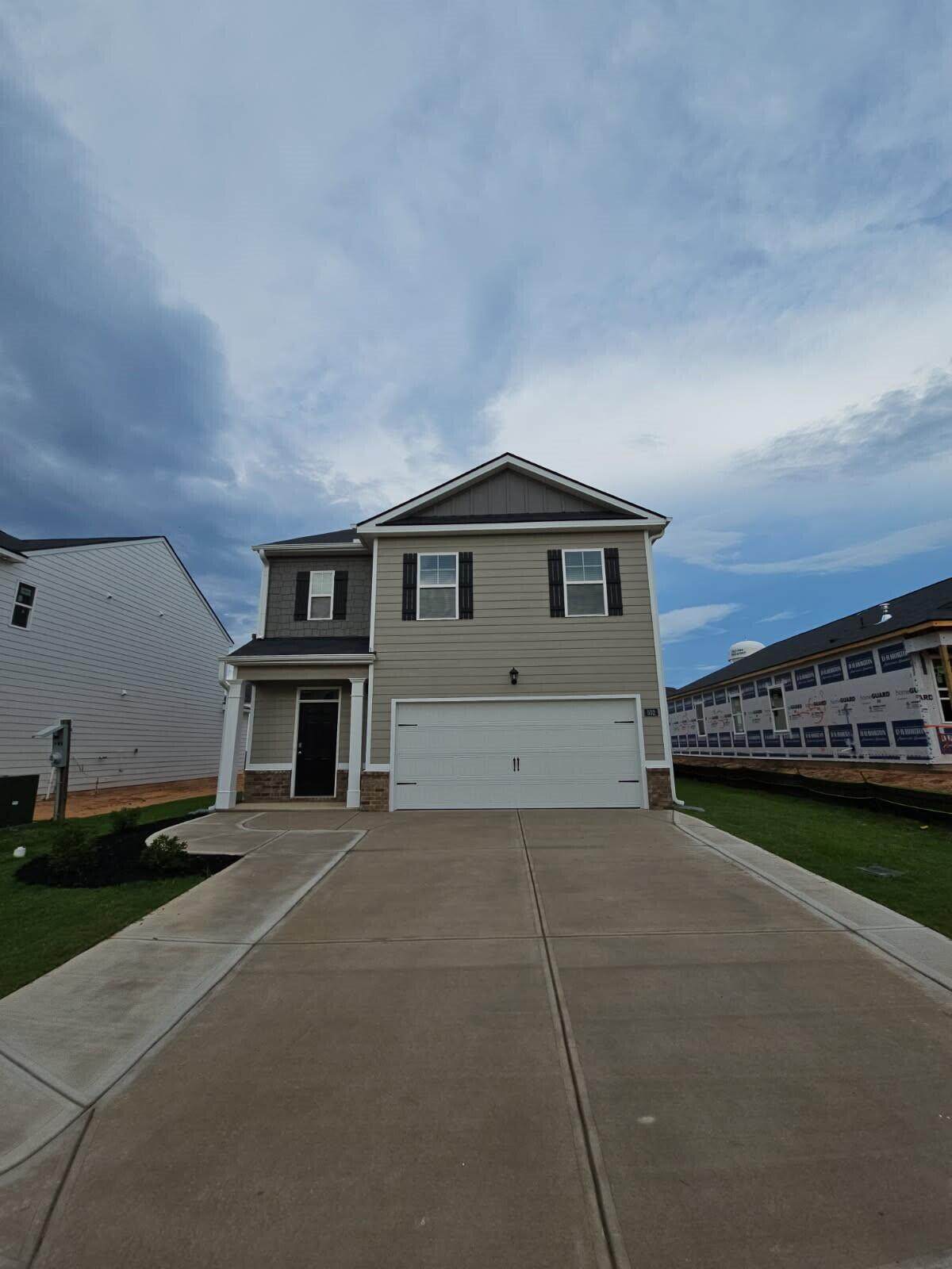 502 Whitby Court - Photo 1