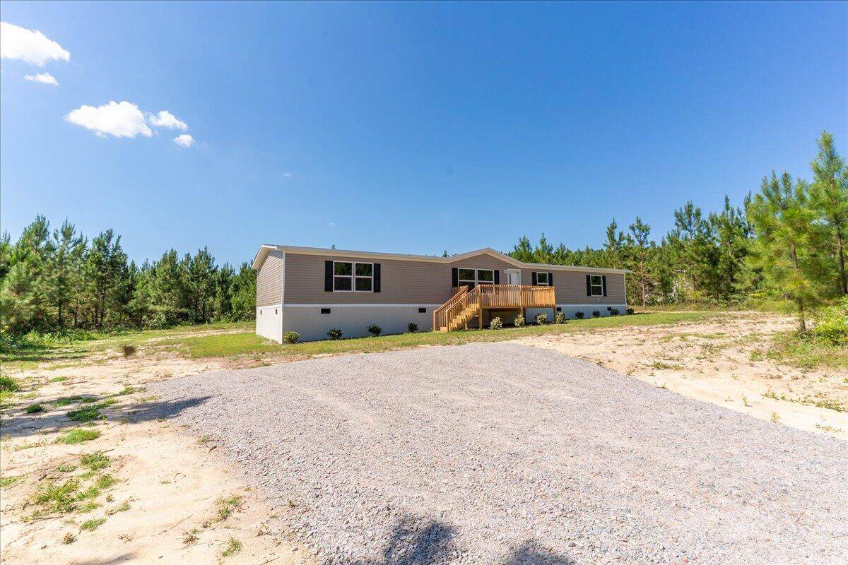 406 Catalina Boulevard - Photo 1