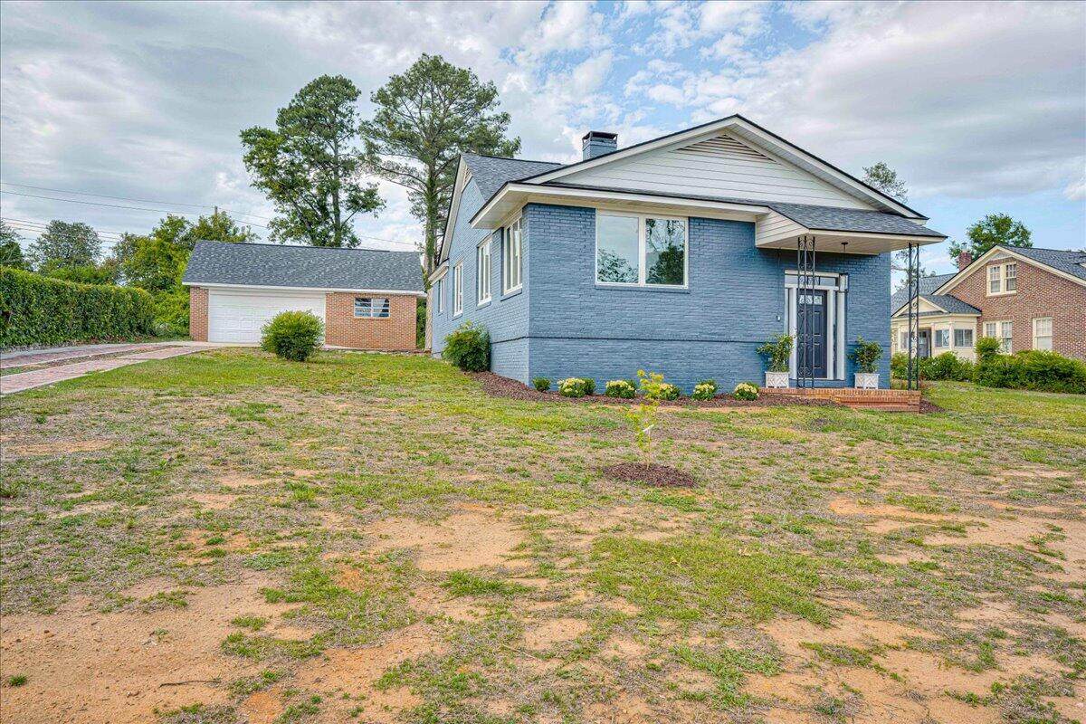 2327 Woodbine Road - Photo 1