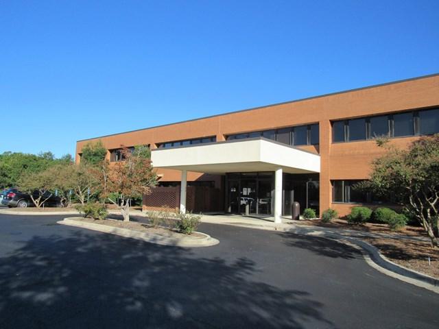 410 University Parkway Suite 1400 - Photo 1